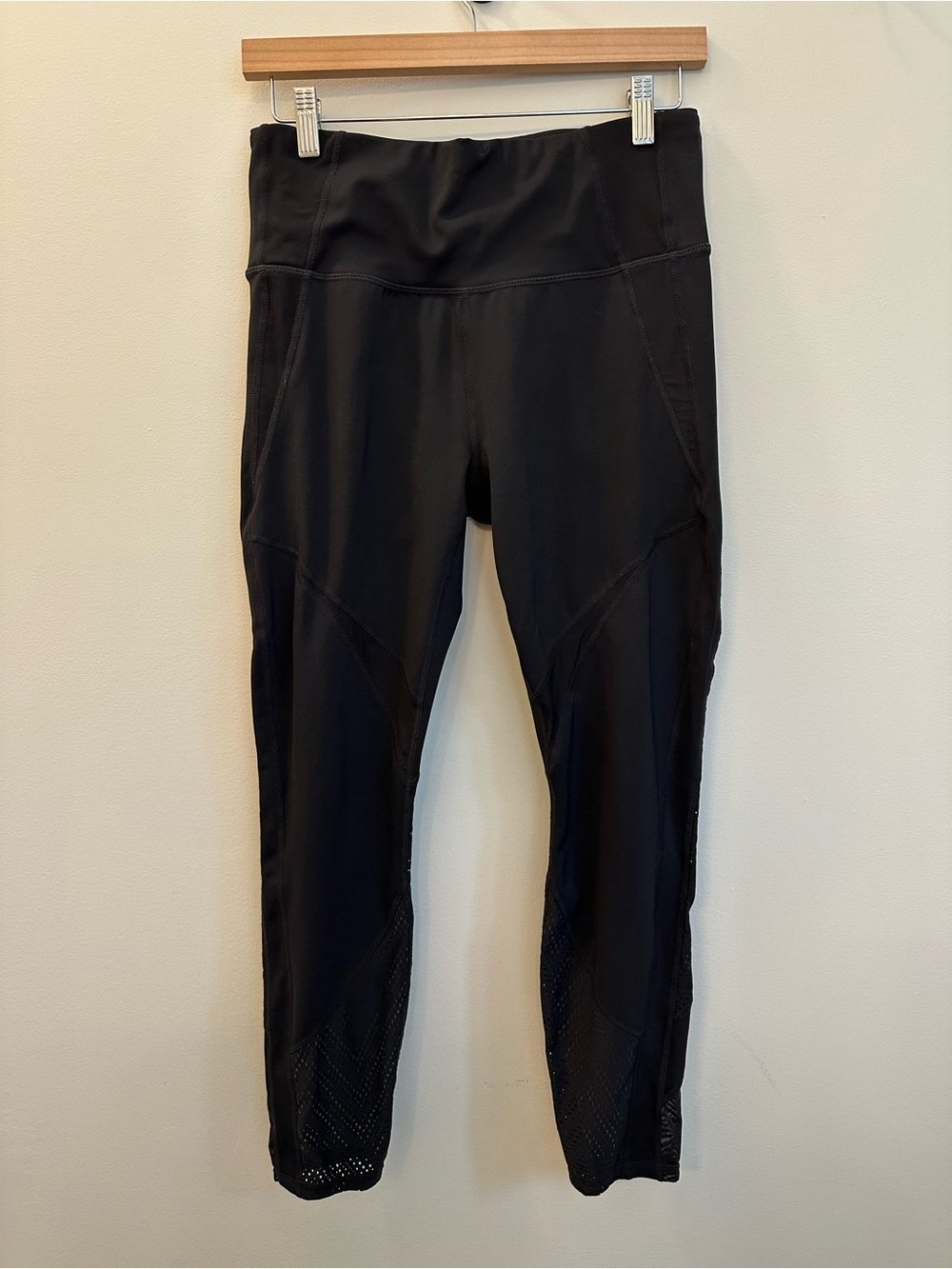 Athleta High Rise Precision 7/8 Tight Legging Black Medium - Picture 4 of 12